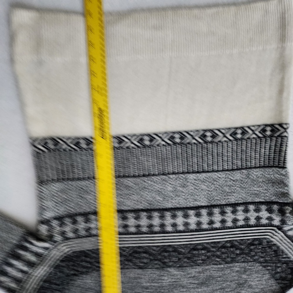 H&M Fair Isle Crewneck Sweater Mens Large Cream Black Wool Blend‎ Knit Geometric - Picture 7 of 12
